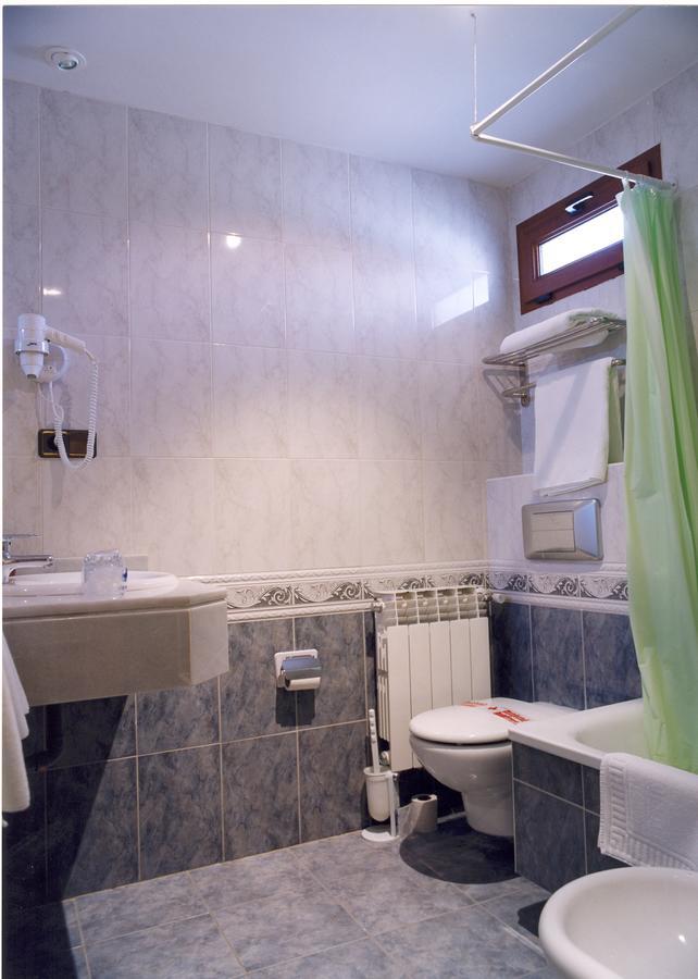 Hostal La Maya Cercedilla Ngoại thất bức ảnh